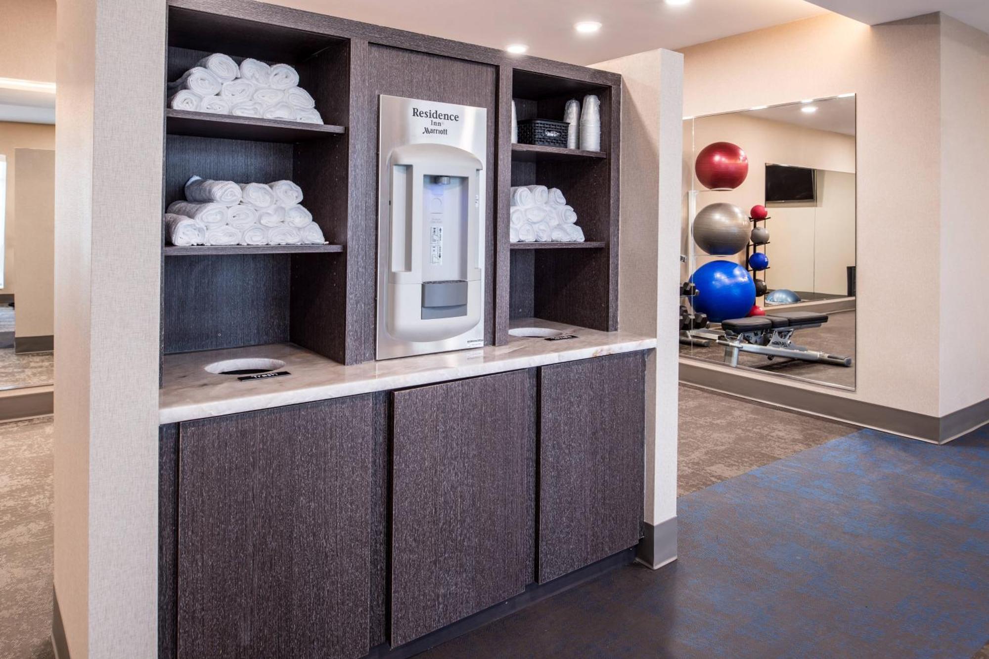 Residence Inn By Marriott Charlotte Steele Creek Pine Harbor Exteriör bild