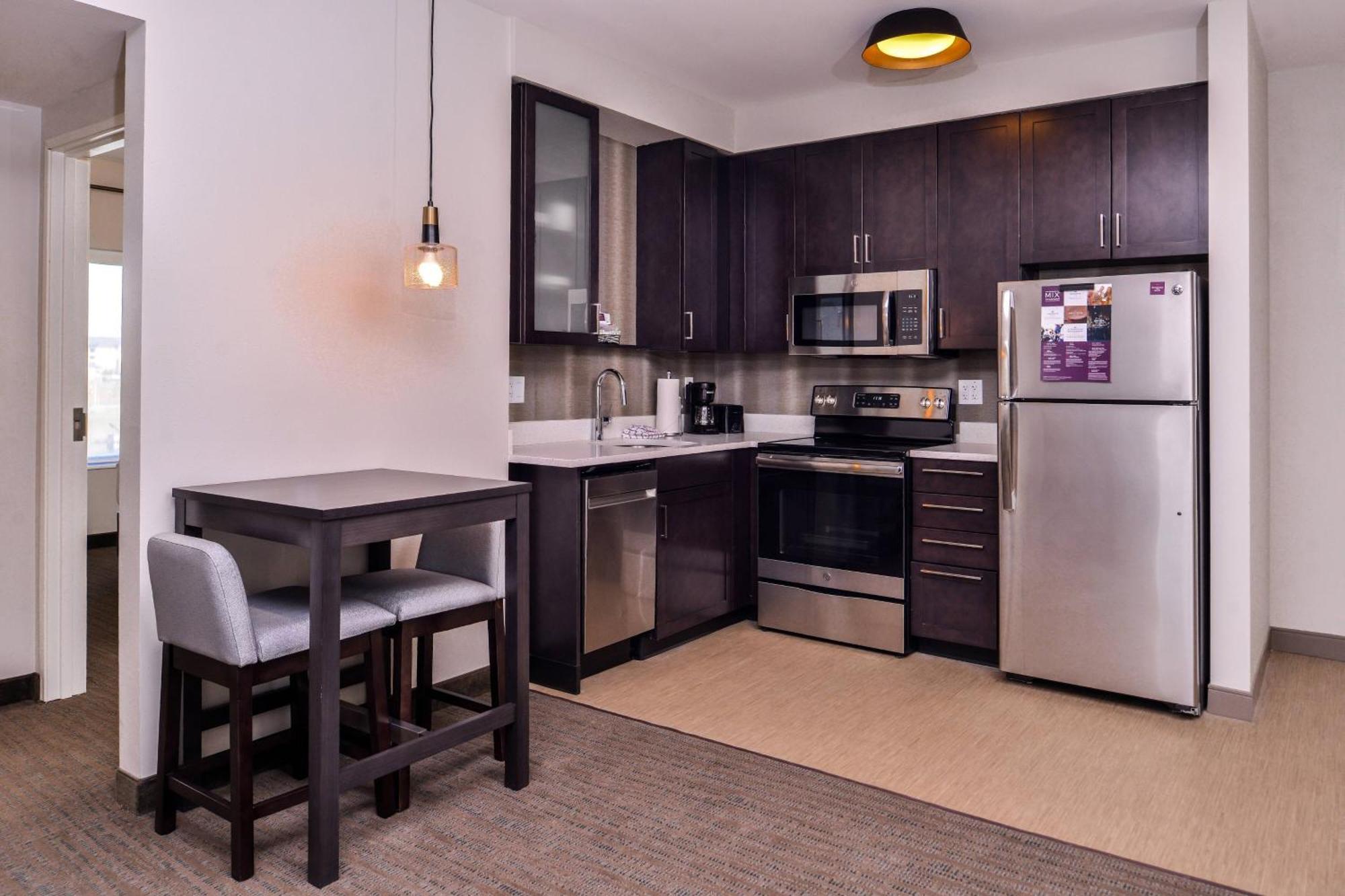 Residence Inn By Marriott Charlotte Steele Creek Pine Harbor Exteriör bild