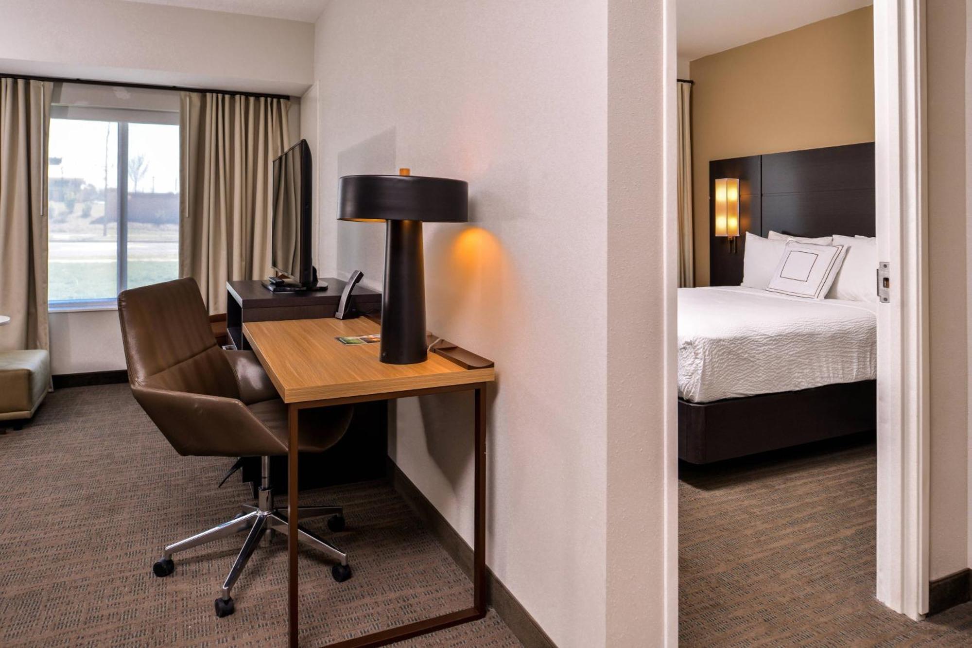 Residence Inn By Marriott Charlotte Steele Creek Pine Harbor Exteriör bild