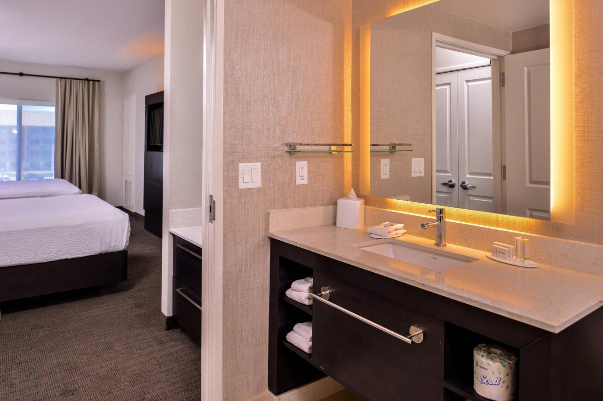 Residence Inn By Marriott Charlotte Steele Creek Pine Harbor Exteriör bild